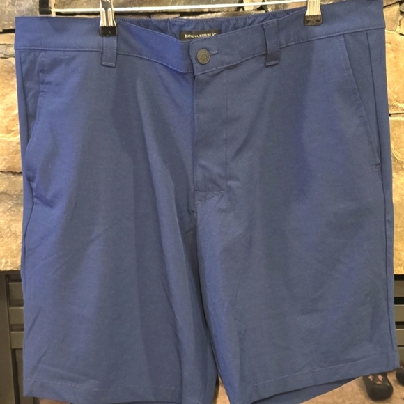 Banana Republic Shorts Size 38 - Picture 1 of 3